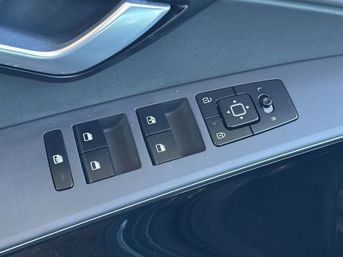 Used 2023 Kia Niro Wind image 15