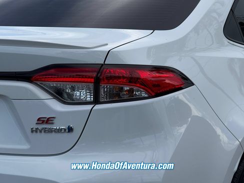 Used 2023 Toyota Corolla SE FWD image 8