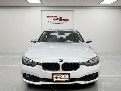 Used 2017 BMW 320i Sedan image 8