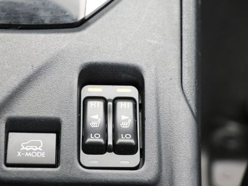 Used 2019 Subaru Crosstrek 2.0i Premium w/ Eyesight System image 23