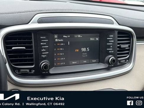 Used 2020 Kia Sorento EX AWD/4WD image 15
