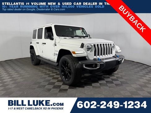 Used 2022 Jeep Wrangler Unlimited Sahara AWD/4WD image 1