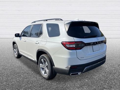 New 2026 Honda Pilot EX-L image 3