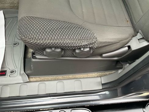 Used 2014 Nissan Frontier Desert Runner RWD image 30