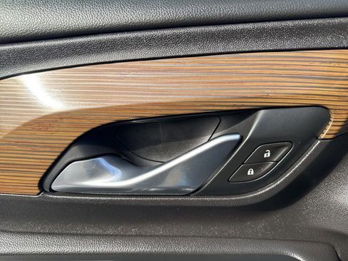 Used 2019 GMC Terrain SLE image 10