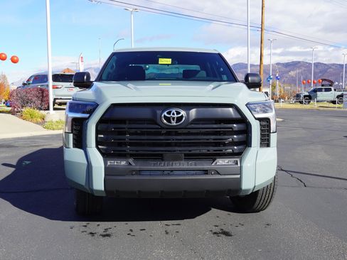 New 2026 Toyota Tundra SR5 w/ SR5 Convenience Package image 3