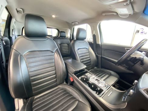 Used 2020 Ford Edge SEL AWD/4WD image 26