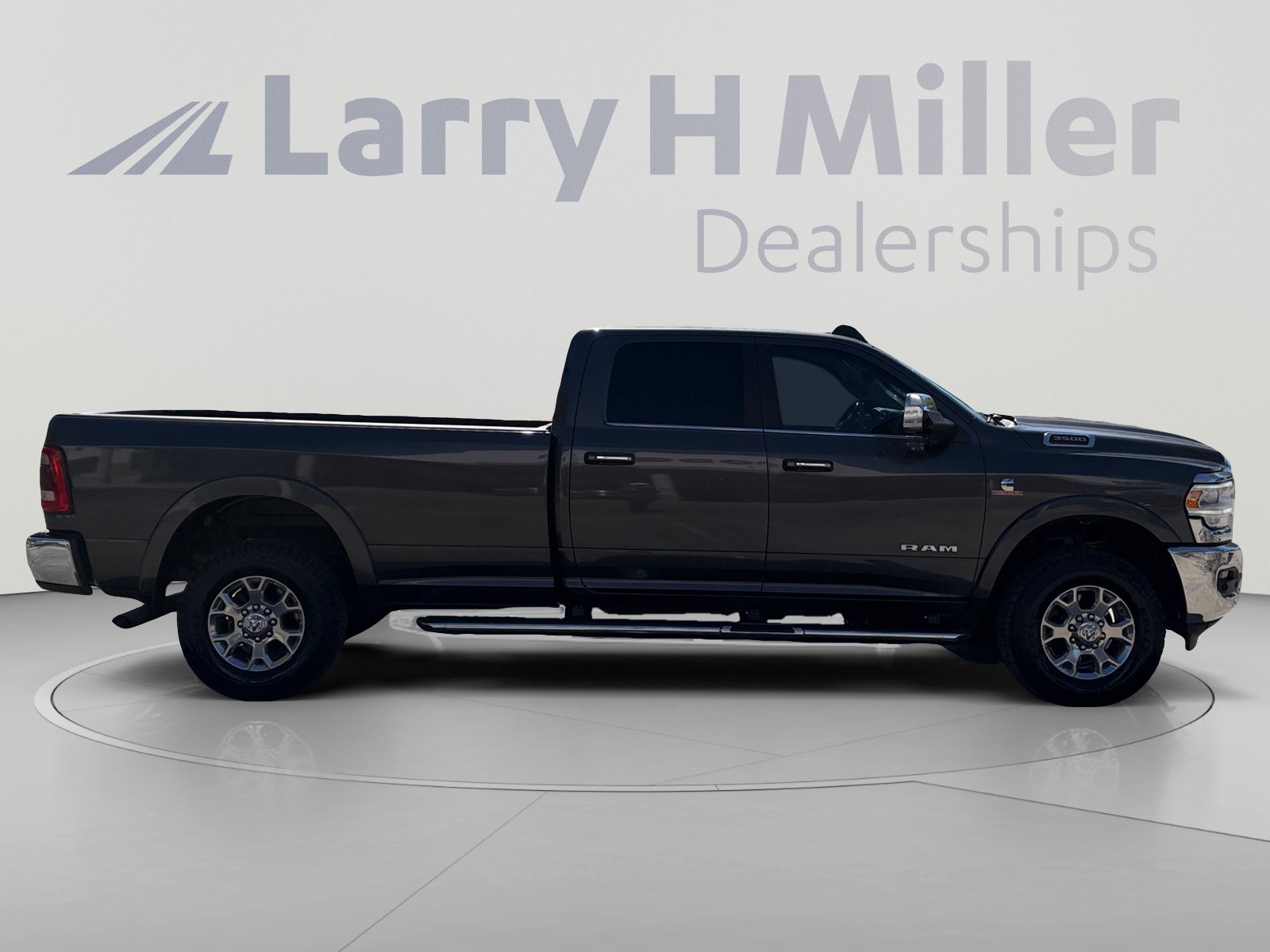 Used 2021 RAM 3500 Laramie w/ Safety Group AWD/4WD image 6
