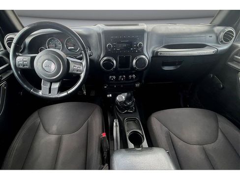 Used 2015 Jeep Wrangler Unlimited Sport w/ Max Tow Package AWD/4WD image 17