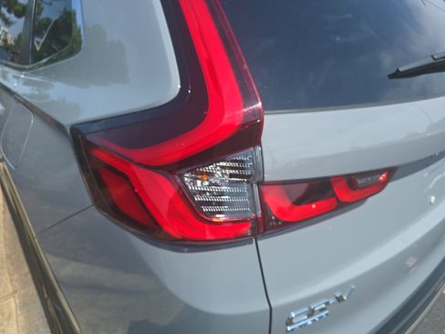 Used 2023 Honda CR-V Sport Touring image 34
