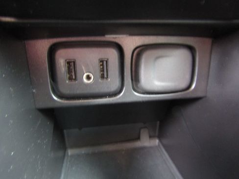 Used 2018 Buick Encore Preferred FWD image 21