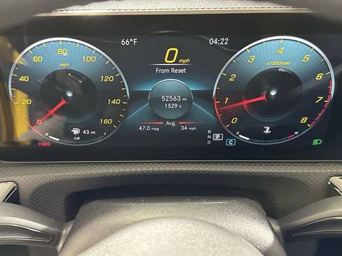 Used 2020 Mercedes-Benz CLA 250 4MATIC image 16