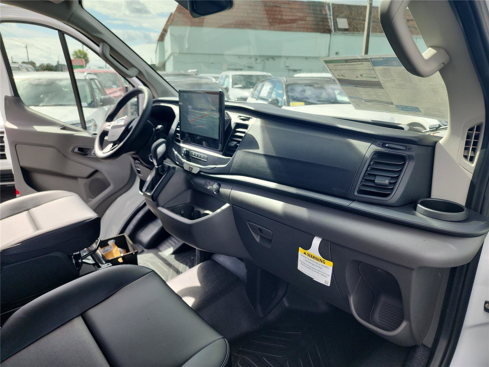 New 2026 Ford Transit 250 Low Roof w/ Load Area Protection Package RWD image 20