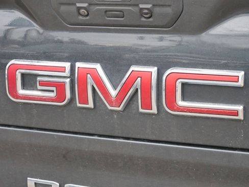 Used 2021 GMC Sierra 1500 Denali w/ Denali Ultimate Package image 10