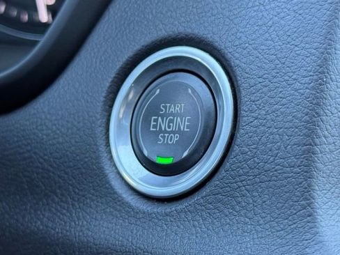 Certified 2023 Cadillac XT4 Sport image 23