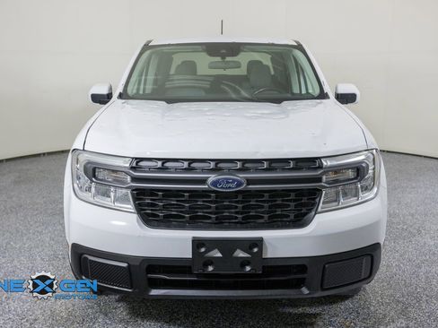 Used 2022 Ford Maverick XLT w/ XLT Luxury Package FWD image 2