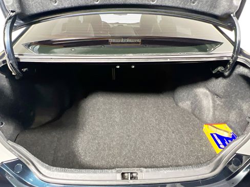 Used 2014 Toyota Camry XLE w/ Leather Package image 34