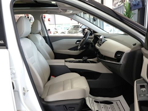 Used 2023 Nissan Rogue SL AWD/4WD image 40