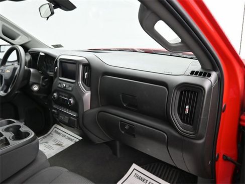 Used 2021 Chevrolet Silverado 1500 Custom image 8