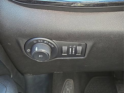 Used 2024 Jeep Compass Trailhawk image 26