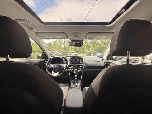 Used 2021 Hyundai Kona SEL Plus AWD/4WD image 26