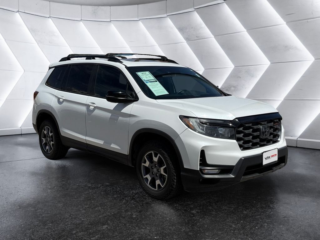 Used 2022 Honda Passport TrailSport image 1