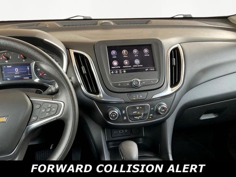 Used 2022 Chevrolet Equinox LT image 9