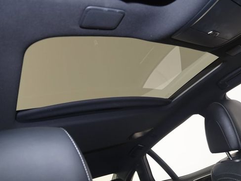 Used 2021 Lexus LS 500 AWD image 11