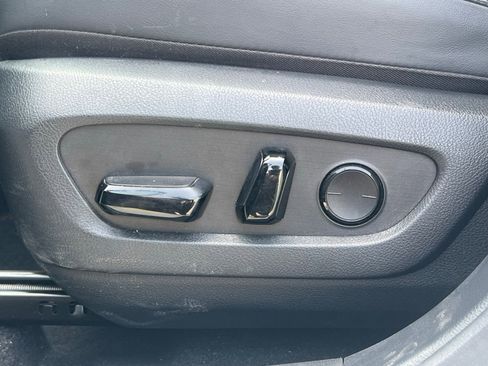 Used 2024 Lexus RX 350 Premium w/ Accessory Package (Z1) FWD image 26