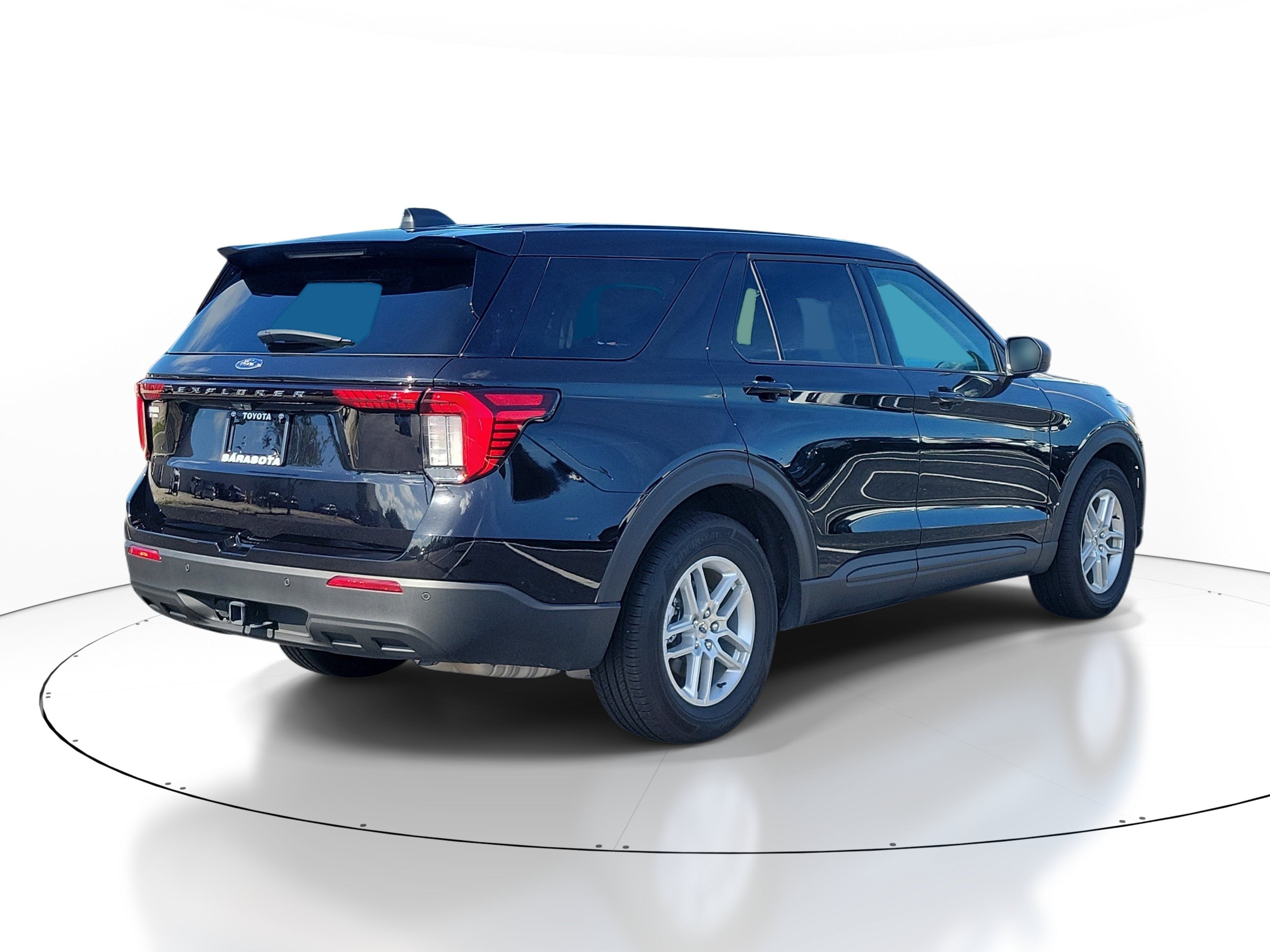 Used 2026 Ford Explorer Active RWD image 6
