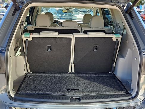 New 2026 Volkswagen Atlas SE image 7