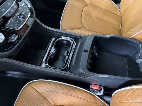 New 2026 Chrysler Pacifica Pinnacle image 22