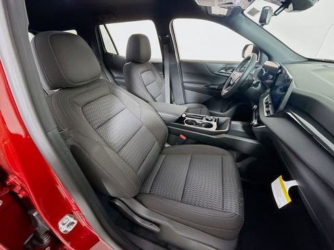 New 2026 Chevrolet Equinox LT w/ Safety and Technology Package image 31