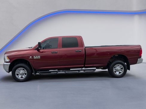 Used 2017 RAM 2500 Tradesman w/ Chrome Appearance Group AWD/4WD image 6