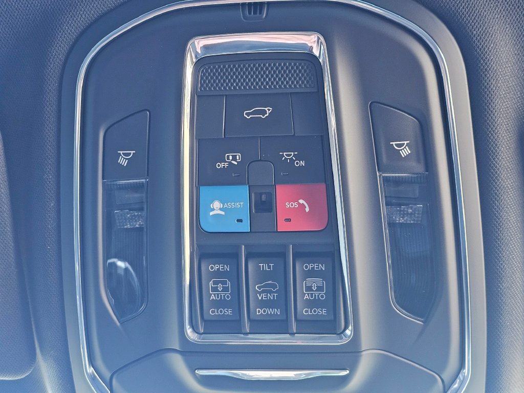 New 2024 Jeep Grand Cherokee Limited 4xe w/ Luxury Tech Group II AWD/4WD image 29