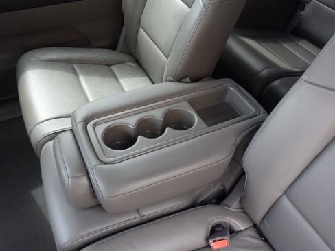 Used 2015 Honda Odyssey Touring Elite image 32