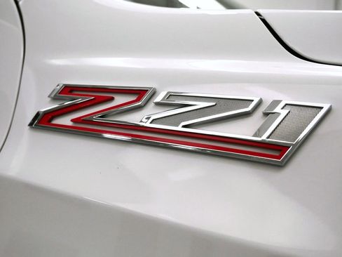 Used 2022 Chevrolet Tahoe Z71 AWD/4WD image 11