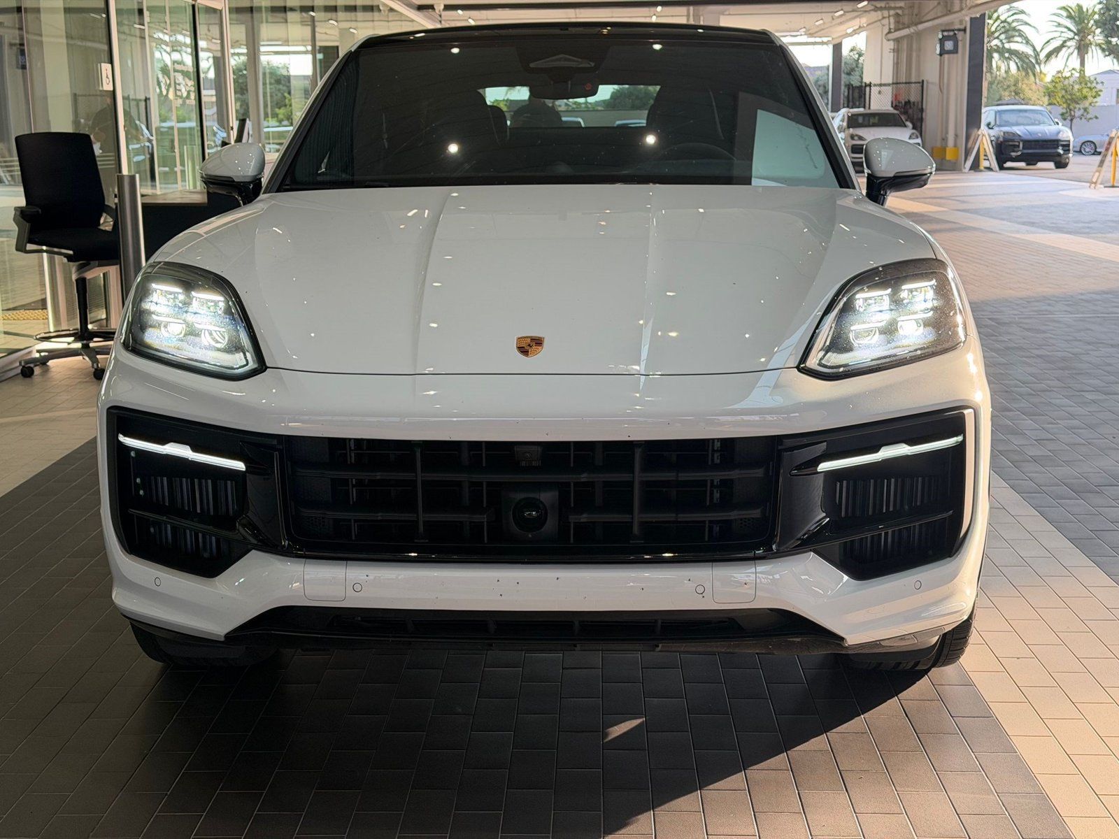 Certified 2026 Porsche Cayenne GTS AWD/4WD image 5