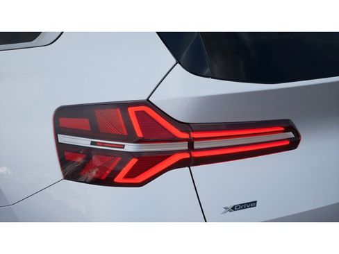 New 2026 BMW X3 xDrive30 image 8