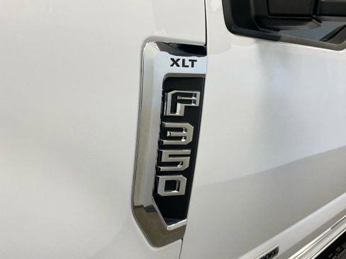Certified 2022 Ford F350 XLT w/ XLT Value Package image 8