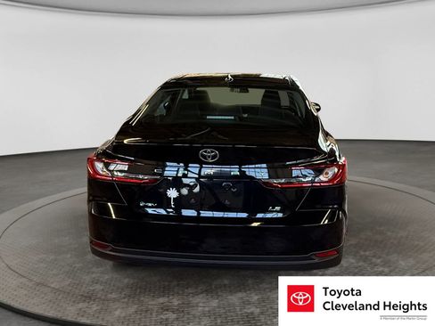 Used 2025 Toyota Camry LE FWD image 6