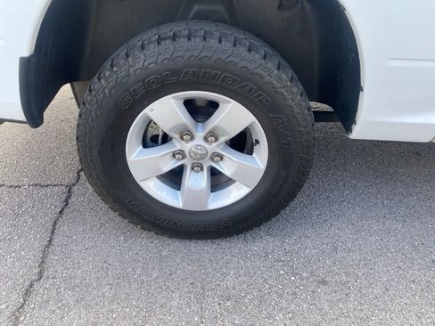 Used 2022 RAM 1500 Classic SLT w/ Electronics Group AWD/4WD image 6