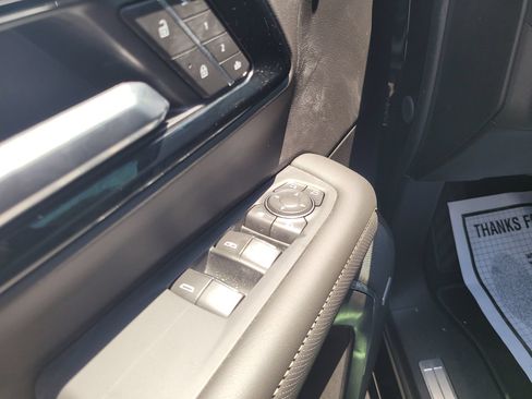 Used 2026 Chevrolet Tahoe Premier w/ Sun And Tow Package AWD/4WD image 11