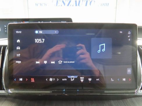 Used 2025 Ford Expedition Max Platinum w/ Platinum Ultimate Package image 20