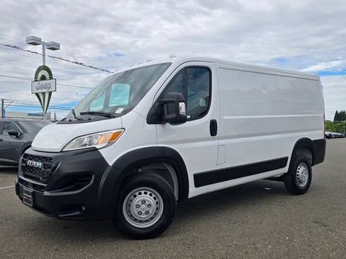 Used 2025 RAM ProMaster 1500 FWD image 3