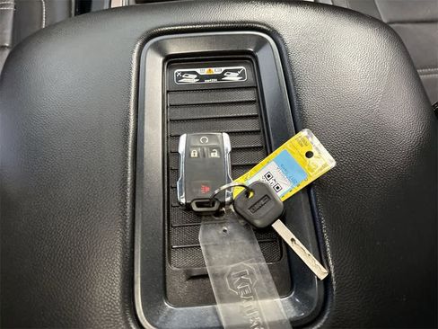 Used 2017 GMC Sierra 1500 Denali image 36