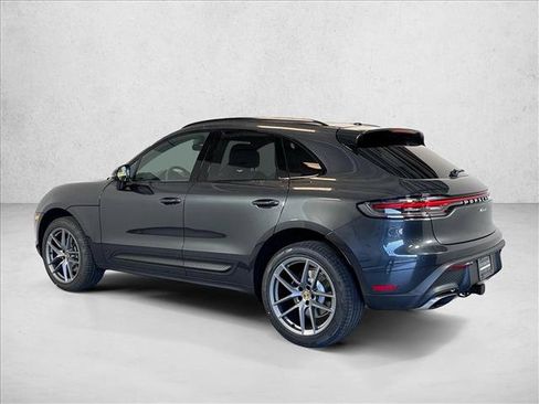 Used 2026 Porsche Macan AWD/4WD image 3