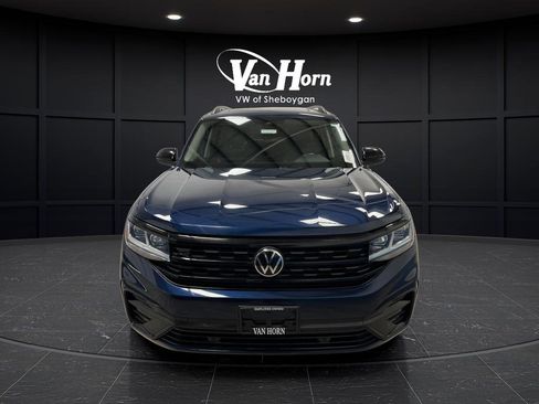 Used 2023 Volkswagen Atlas SEL R-Line image 12