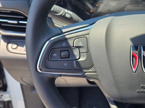 New 2026 Buick Envista Sport Touring FWD image 40