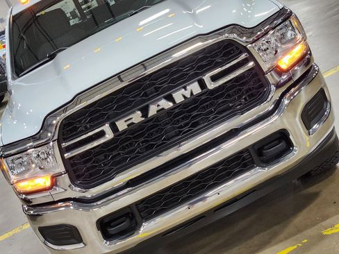 Used 2022 RAM 2500 Tradesman AWD/4WD image 19
